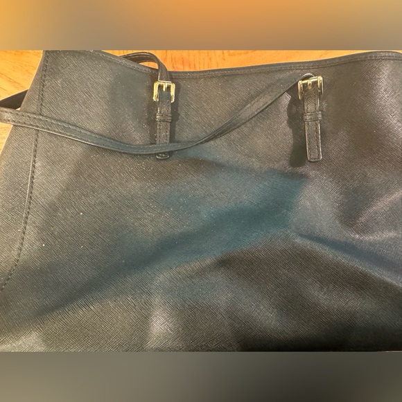 Michael Kors Jet Set Saffiano Leather Tote Bag - Picture 3 of 11